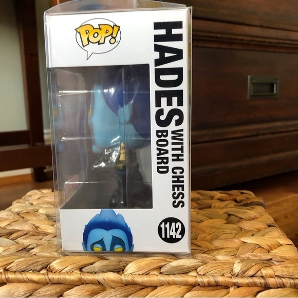 Funko Pop Disney: Villains: Hercules: Hades with Chess Board #1142 - Picture 4 of 5
